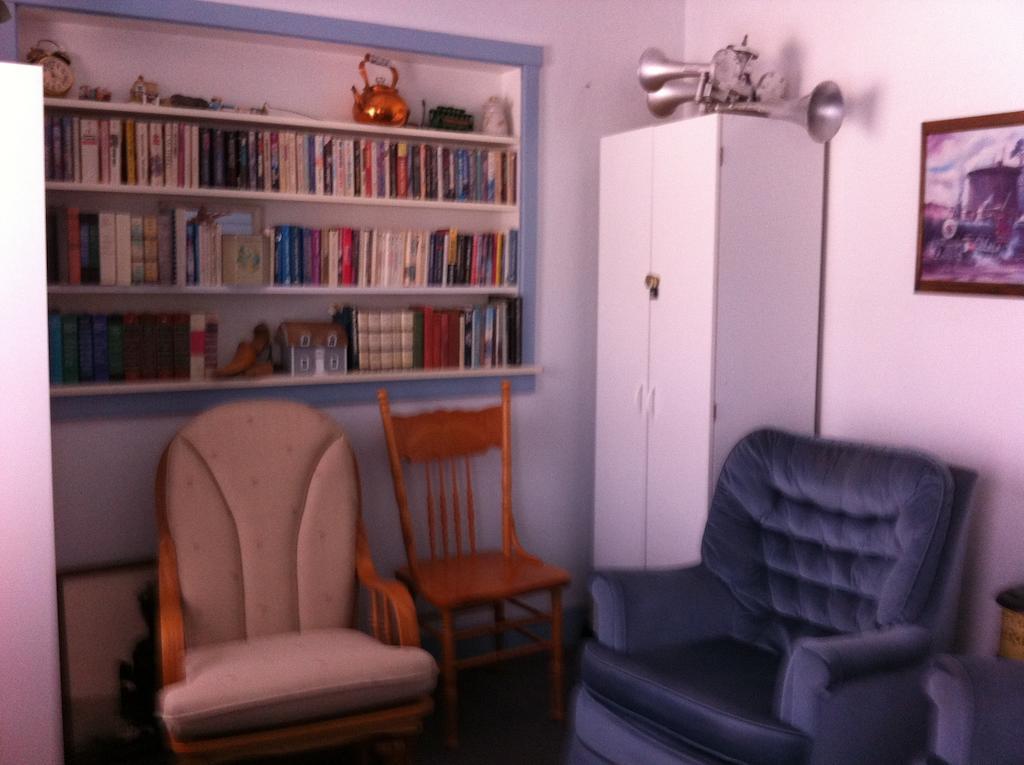 Pullman House Inn Portola Bagian luar foto