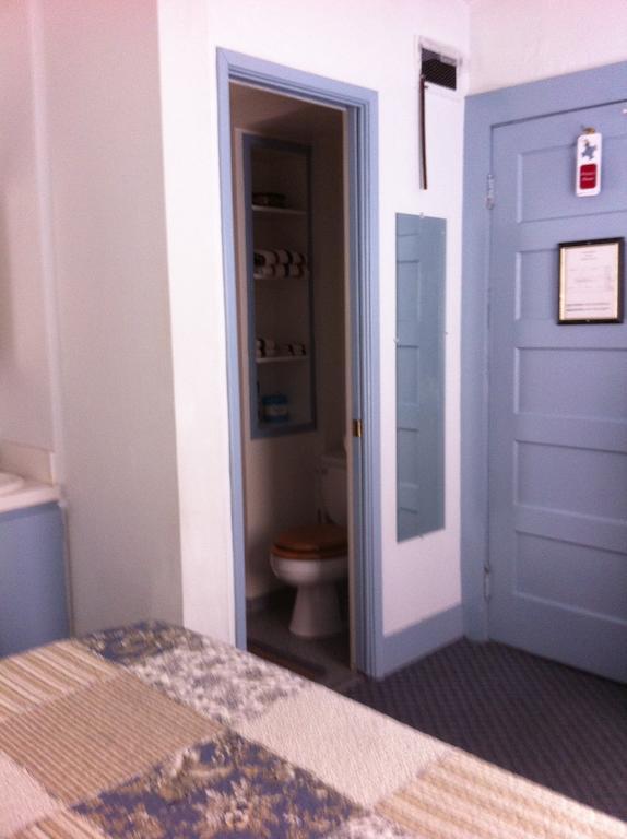 Pullman House Inn Portola Ruang foto